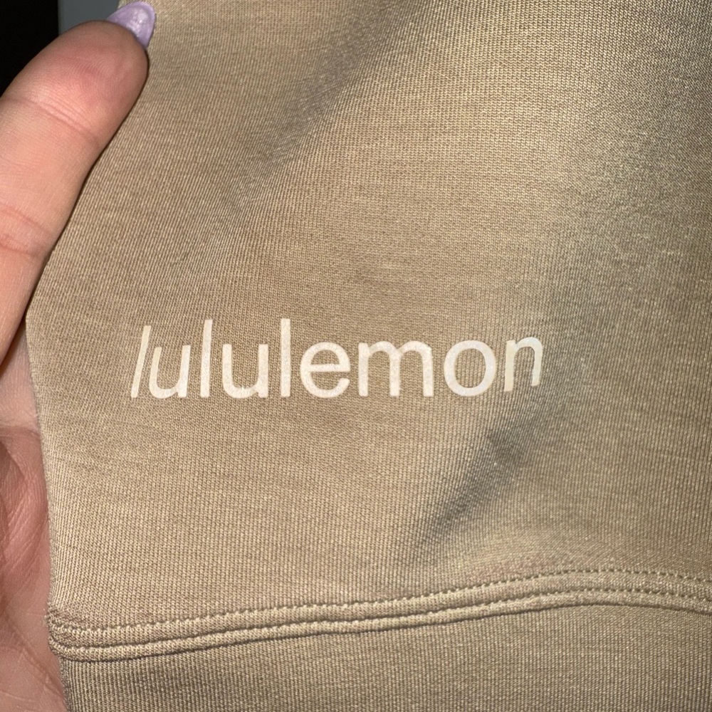 Lululemon Softstreme Perfectly Oversized Cropped Crew 10 Trench NWOT - Picture 3 of 3